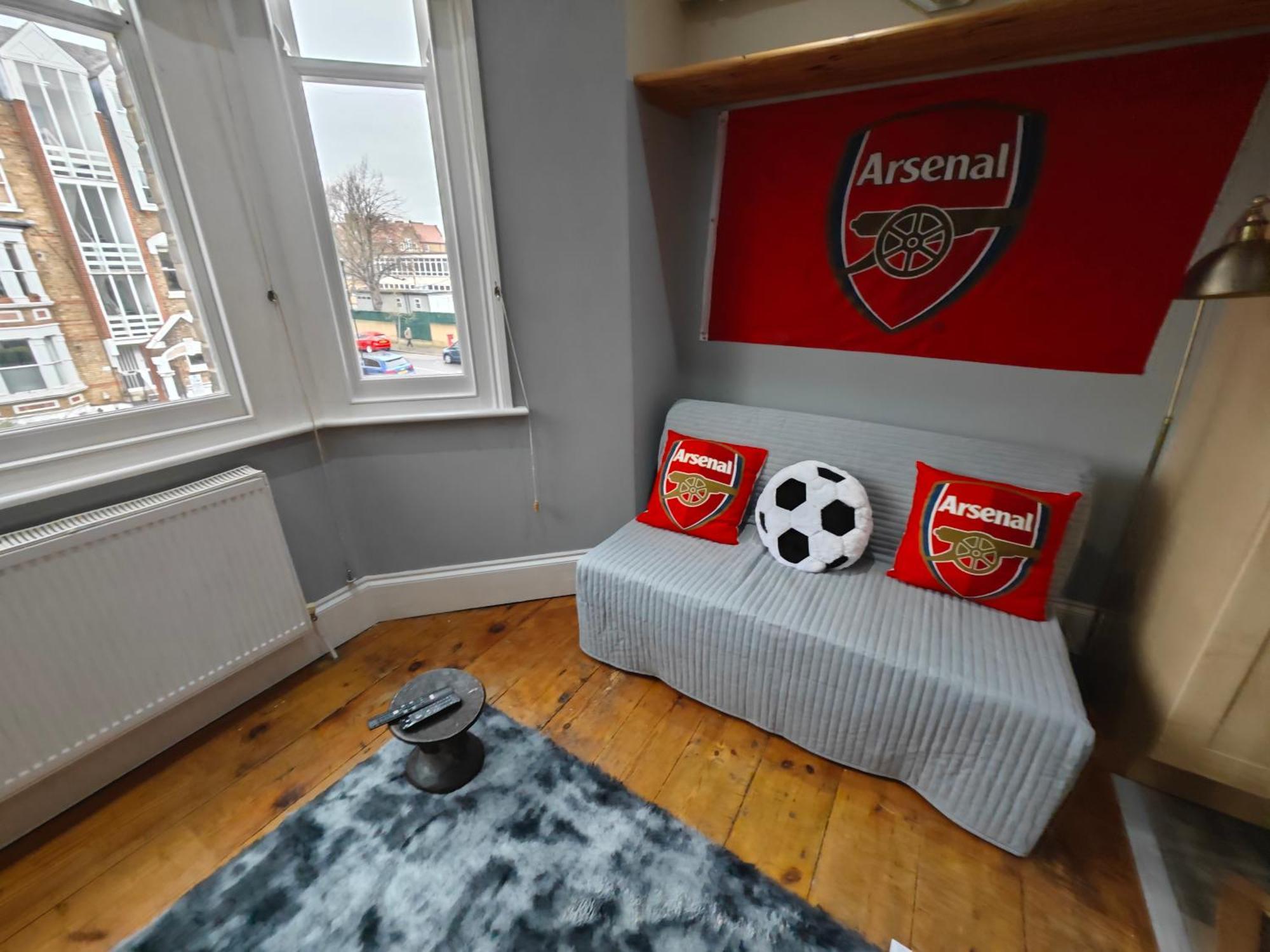 Lovely 1 Bedroom Flat In Finsbury Park/Emirates Stadium ロンドン エクステリア 写真